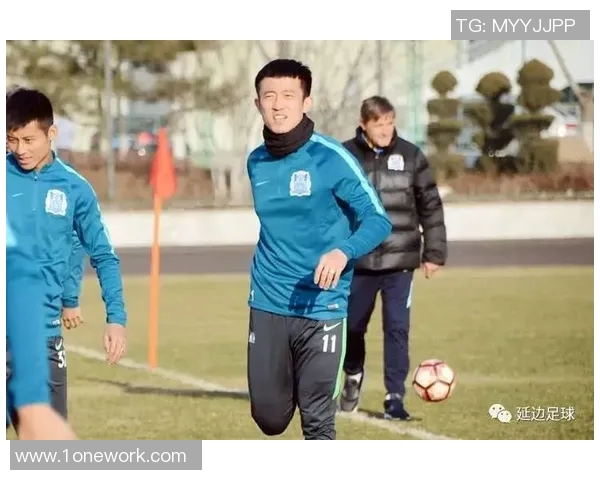 大连与富力对决分析:战术布局与球员表现的全面解读 大连与富力对决分析:战术布局与球员表现的全面解读